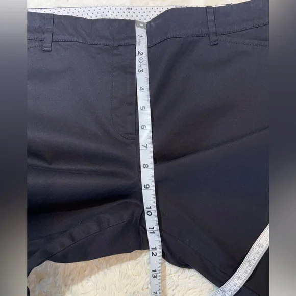 Talbots Perfect Crop size 10 black - Picture 6 of 9